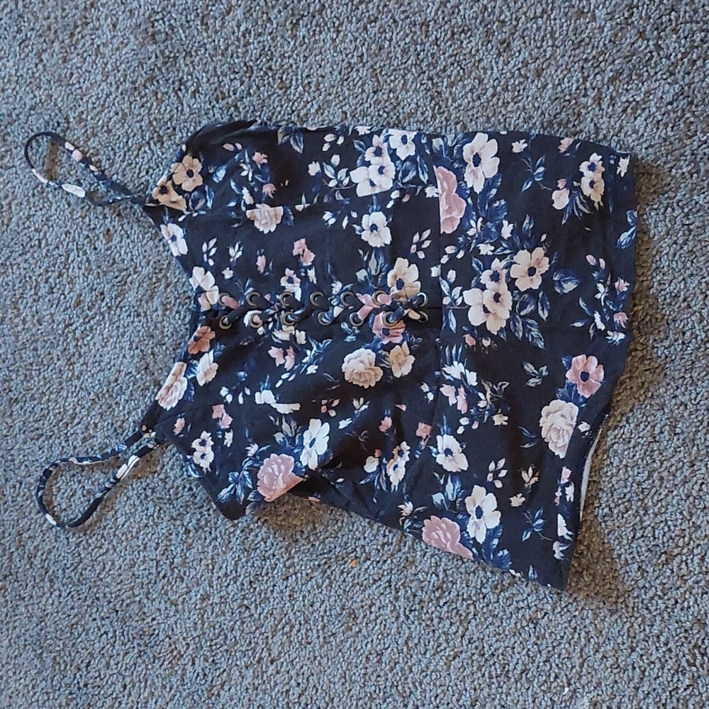 American eagle crop top